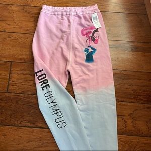 Hot Topic Lore Olympus Dip-Dye Sweatpants Persephone and Hades in Embrace Bag
